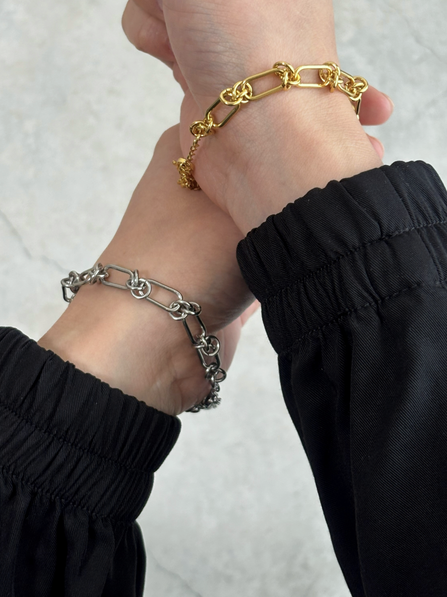 ツイストチェーンブレスレット