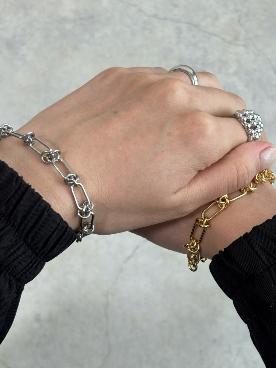 ツイストチェーンブレスレット