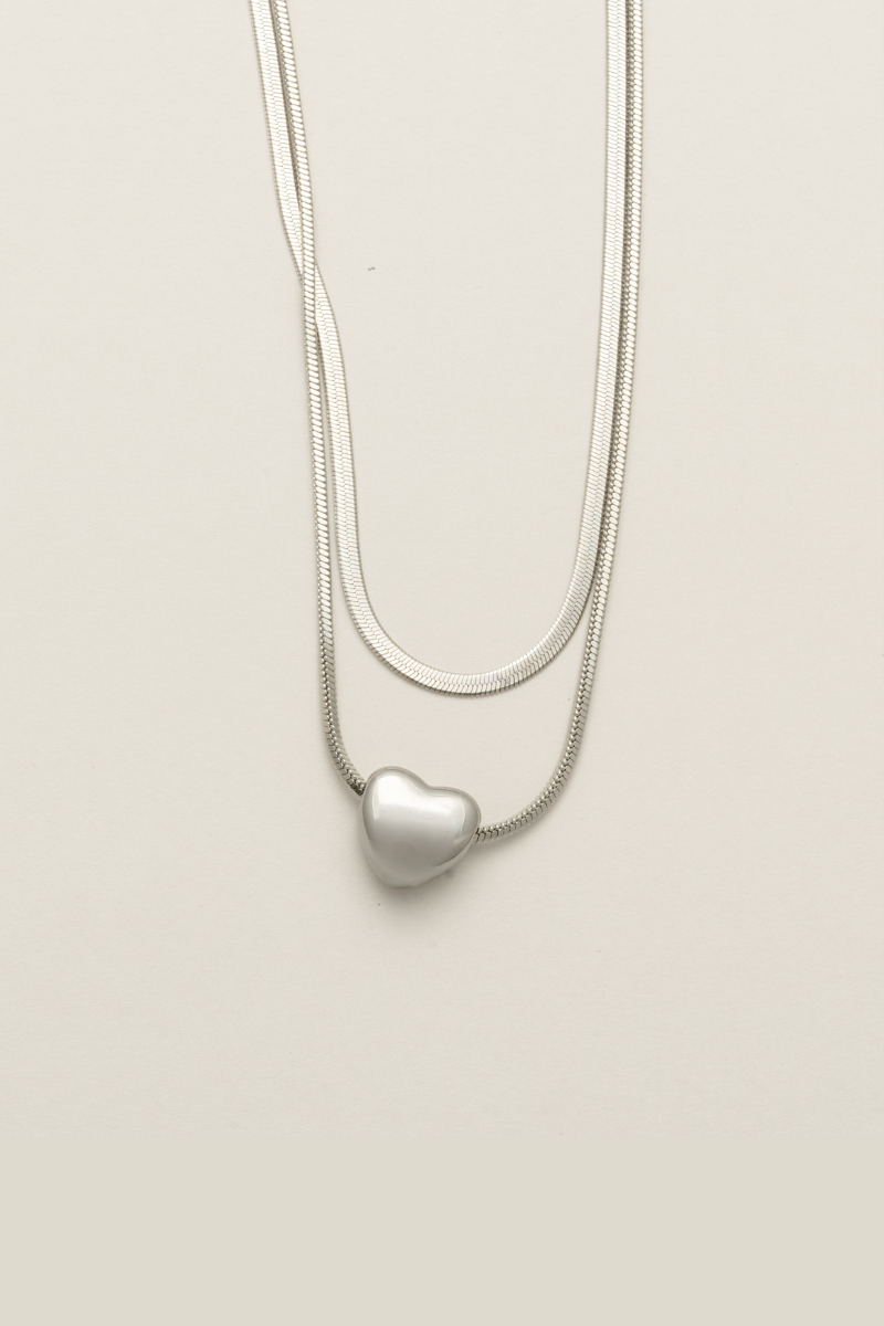 ハートモチーフ 2連スネークチェーンネックレス