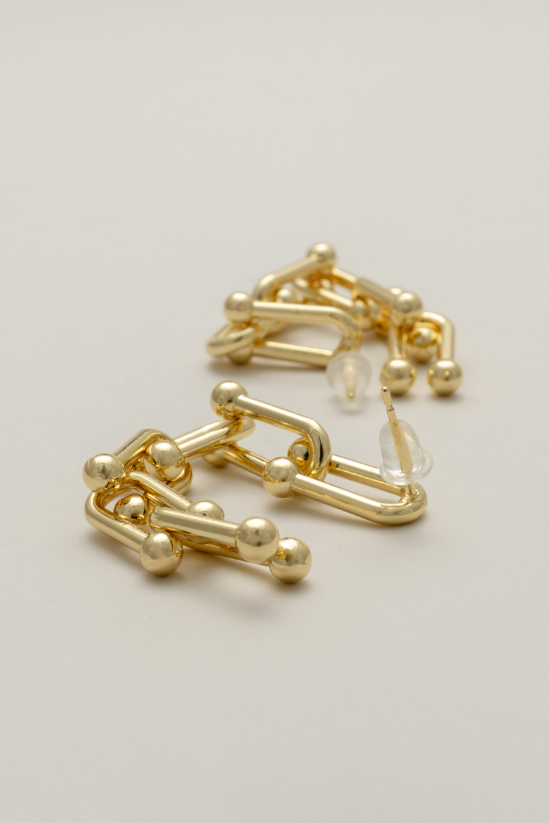 ロングメタルリンクピアス