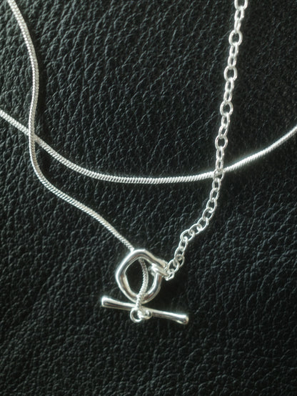 Front Toggle Necklace