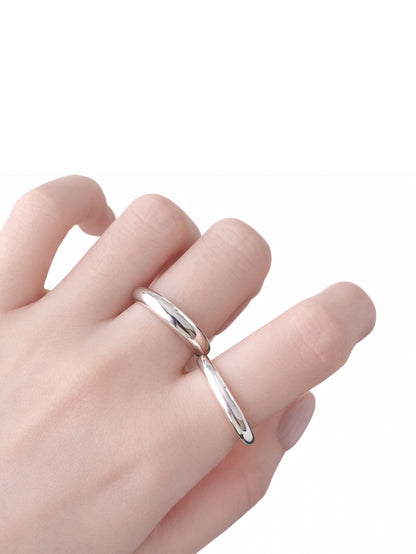 Classic Round Ring