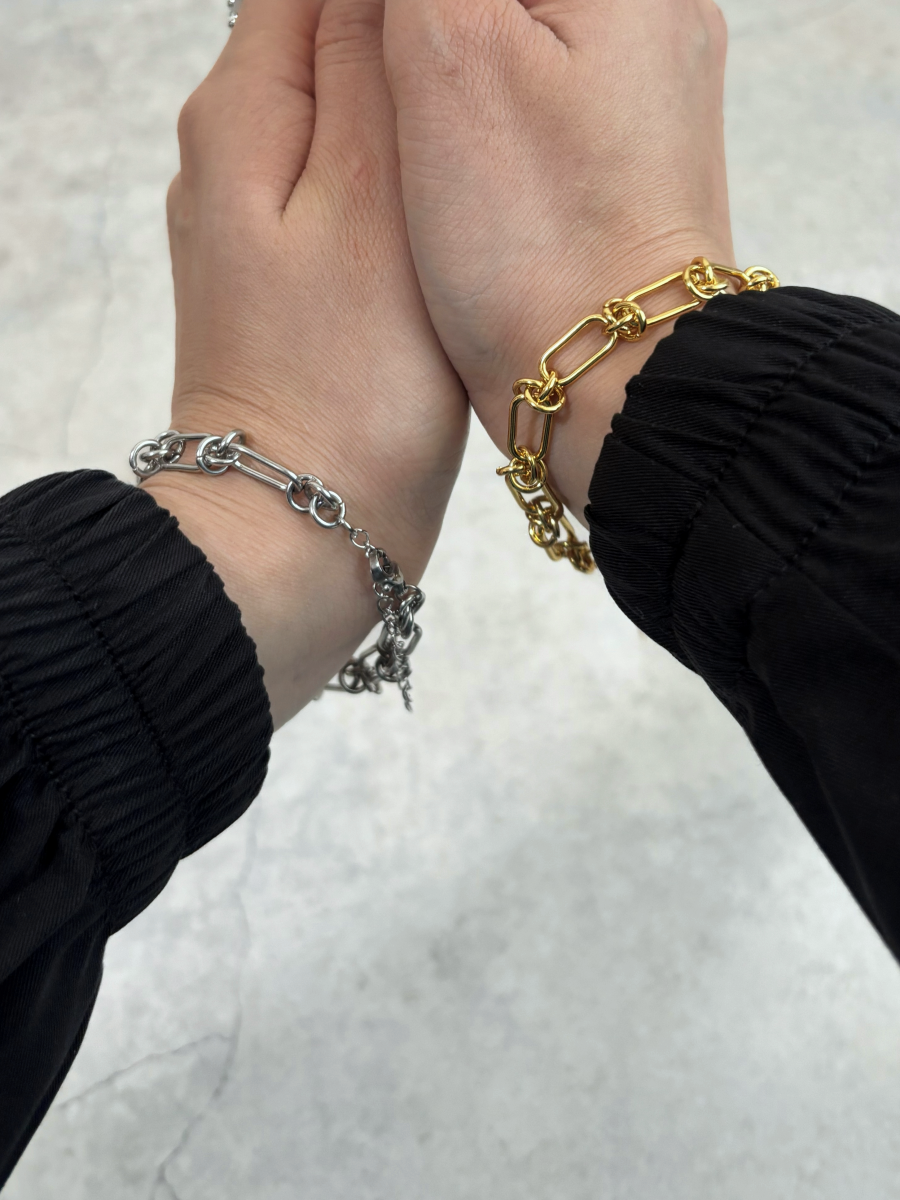 ツイストチェーンブレスレット