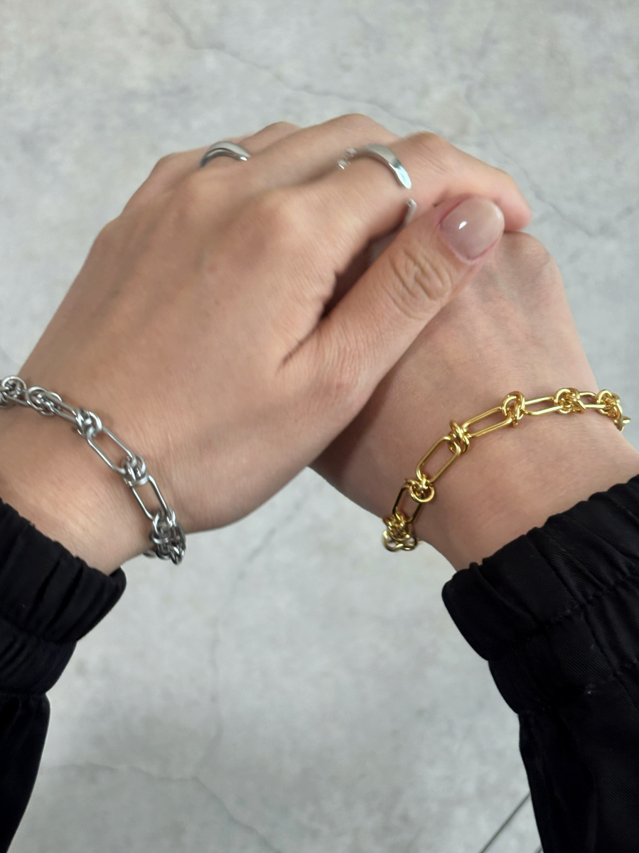 ツイストチェーンブレスレット
